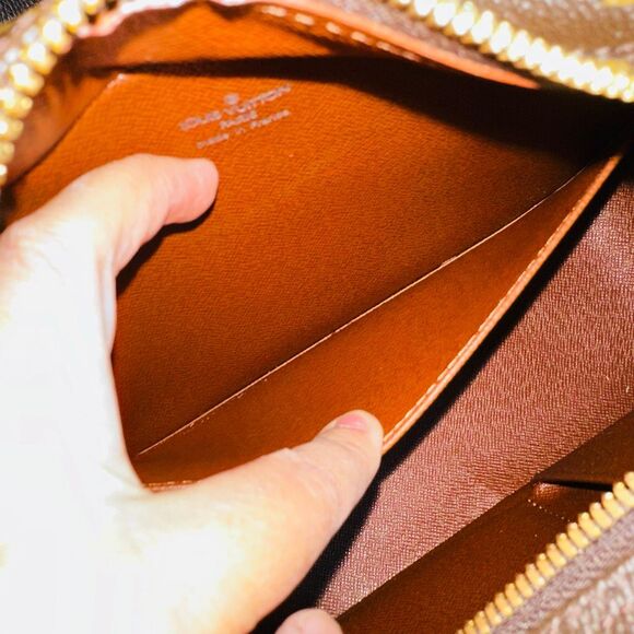 Brand New Louis Vuitton Cite MM - Picture 11 of 16